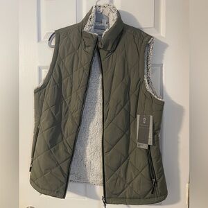 Free Country Sage Quilted Vest with Fleece Lining, NWT